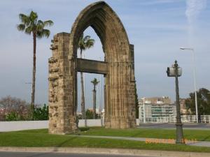 232757-sant-adria-de-besos-porta-gotica